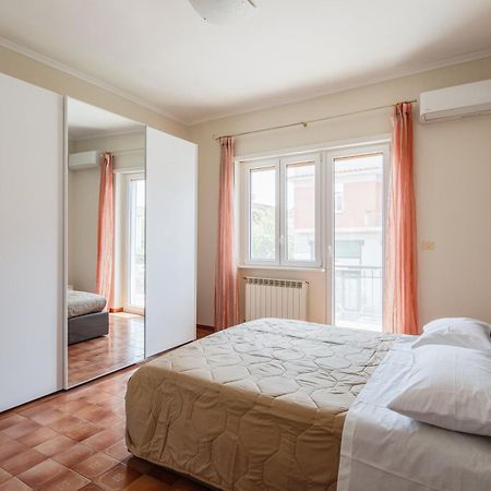 Appartamento Casa Brando Santa Maria delle Mole Esterno foto